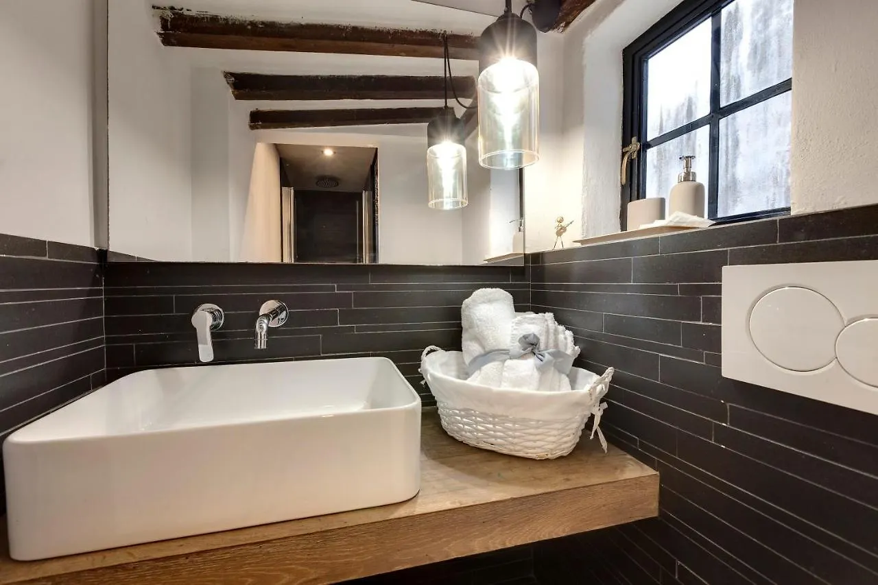 Vigna Vecchia Studio By Mamo Florencia Italia